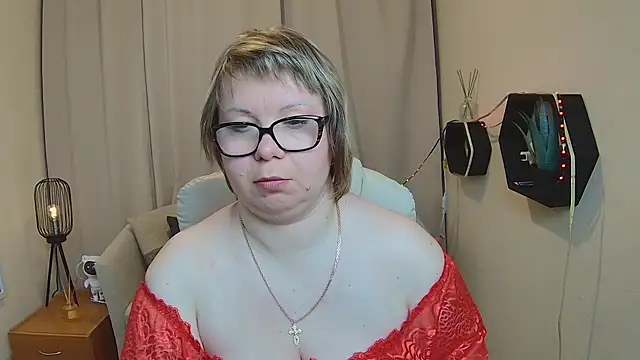 BonnnyBoobsy online show from 3, 5, 2026