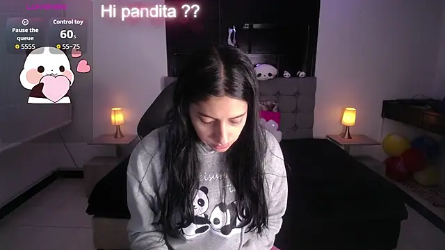 Melannyy V online show from 13, 7, 2026