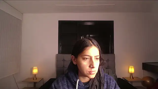 Melannyy V online show from 30, 7, 2026