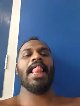Snapshot of singletamilguy chatting on 26, 3, 2026 singletamilguy online show from 26, 3, 2026