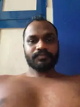 Snapshot of singletamilguy chatting on 7, 4, 2026 singletamilguy online show from 7, 4, 2026