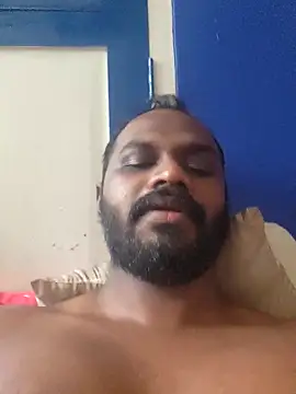 Snapshot of singletamilguy chatting on 9, 4, 2026 singletamilguy online show from 9, 4, 2026