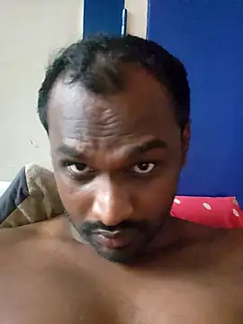Snapshot of singletamilguy chatting on 20, 4, 2026 singletamilguy online show from 20, 4, 2026