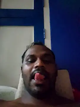 Snapshot of singletamilguy chatting on 21, 4, 2026 singletamilguy online show from 21, 4, 2026
