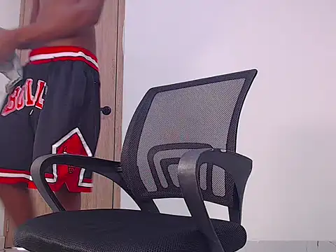 Bigcock23cmt online show from 7, 4, 2026