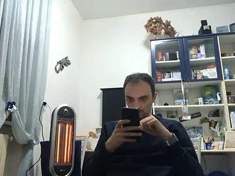 Snapshot of saber910 chatting on 18, 3, 2026 saber910 online show from 18, 3, 2026