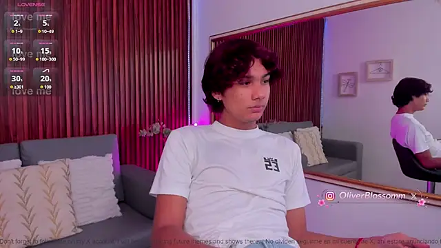 Snapshot of Oliver20__ chatting on 27, 7, 2026 Oliver20 online show from 27, 7, 2026