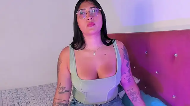 Snapshot of ami_santos chatting on 30, 6, 2026 ami santos online show from 30, 6, 2026