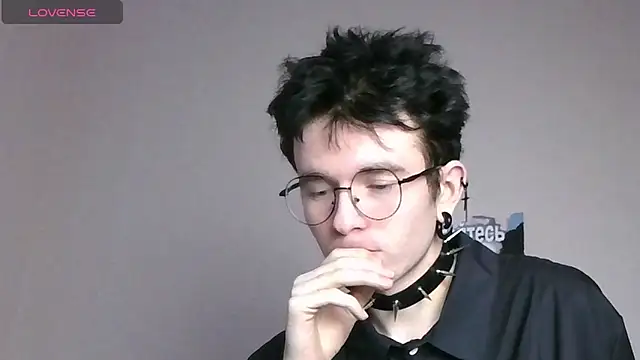 Ernest ice online show from 19, 4, 2026
