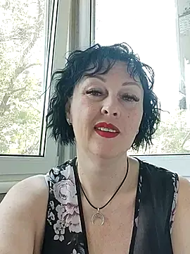 HelgaDennis online show from 18, 7, 2026