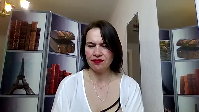Selena Moo online show from 23, 4, 2026