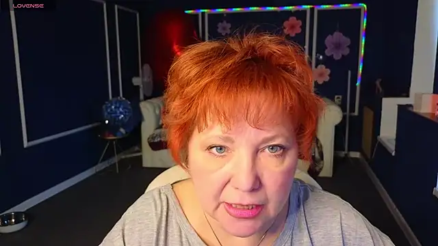 Kira Kingsley online show from 22, 4, 2026