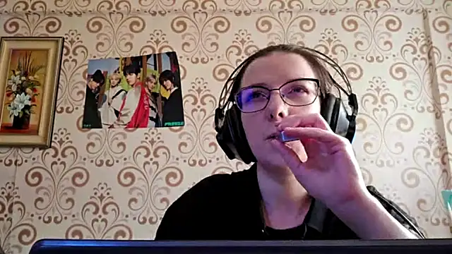 Snapshot of IsaSantella chatting on 2, 8, 2026 IsaSantella online show from 2, 8, 2026