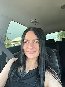 LeilaJarvis online show from 4, 7, 2026