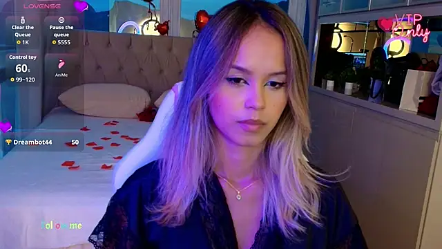 Stacy Tyler online show from 12, 6, 2026