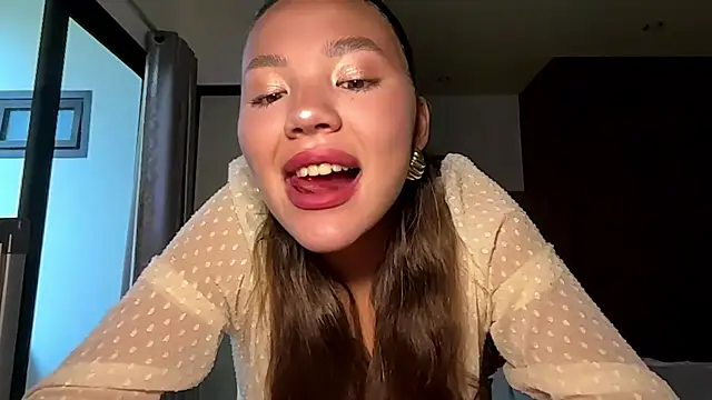 kamila 18 french online show from 6, 4, 2026