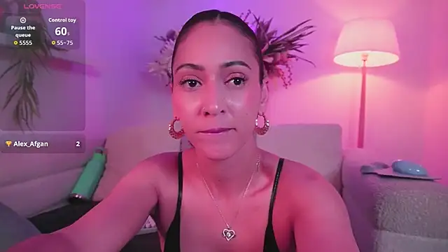 Mia patrick1 online show from 27, 4, 2026