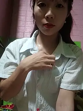 Snapshot of AmyLinee01 chatting on 13, 5, 2026 AmyLinee01 online show from 13, 5, 2026