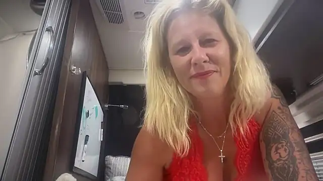 lillysworld online show from 5, 8, 2026