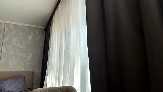 Emely Cute online show from 22, 3, 2026