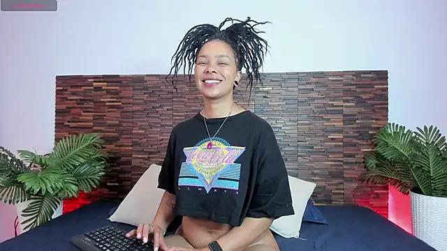 Snapshot of andreazoe chatting on 14, 4, 2026 andreazoe online show from 14, 4, 2026