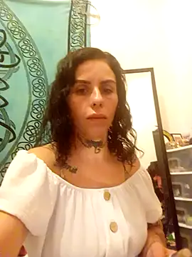 chiquitilla41 online show from 2, 6, 2026
