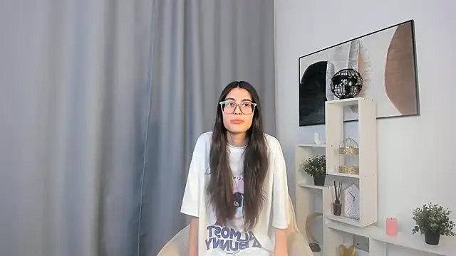 Snapshot of SusyRiek chatting on 23, 3, 2026 SusyRiek online show from 23, 3, 2026