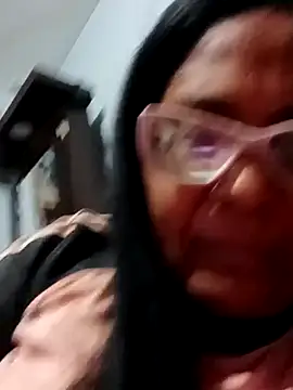 sexymomsn online show from 24, 3, 2026