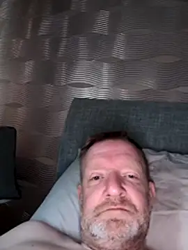 Notiesfuk online show from 5, 7, 2026