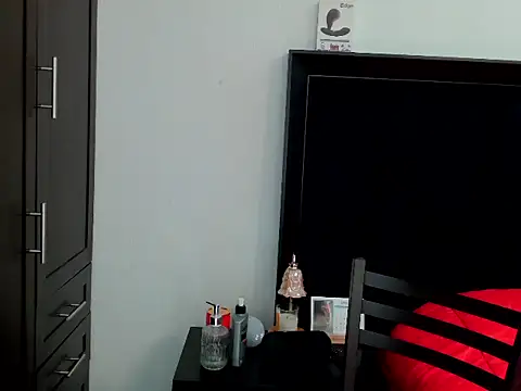 Philip Reid  online show from 15, 4, 2026