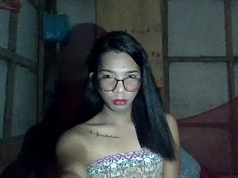 Lady trix01 online show from 16, 4, 2026