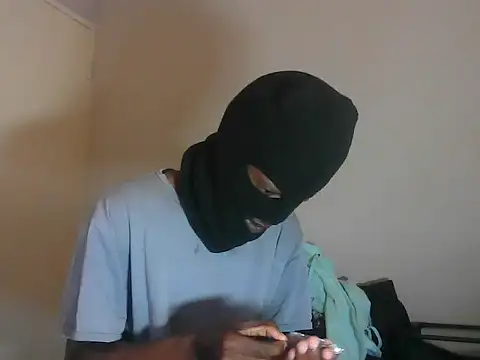 Snapshot of BhutiYangchaza69 chatting on 28, 5, 2026 BhutiYangchaza69 online show from 28, 5, 2026