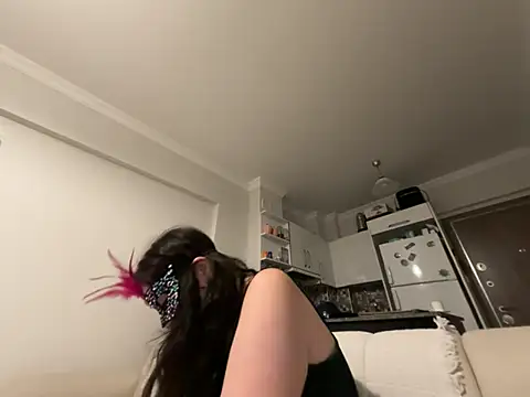 lilyums online show from 21, 7, 2026