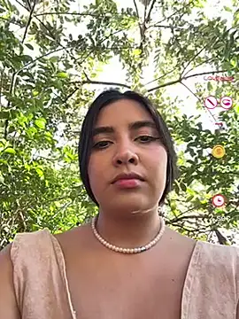 HaileyBiieber online show from 25, 4, 2026
