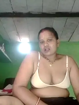 Shivani09900 online show from 16, 6, 2026