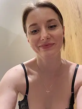 FReyja 44 online show from 3, 4, 2026