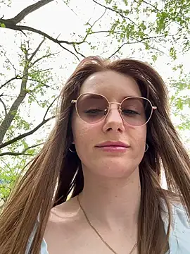FReyja 44 online show from 14, 5, 2026