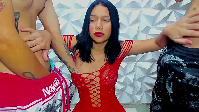 Snapshot of submissive_whore_XXX chatting on 31, 3, 2026 submissive whore XXX online show from 31, 3, 2026