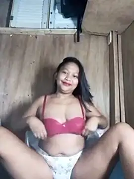 xxursweetyoonaxx online show from 30, 4, 2026