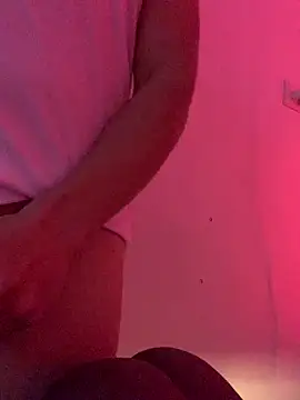 hpcouplee420 online show from 16, 4, 2026