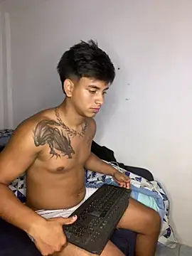 Maximiliano walker online show from 4, 4, 2026