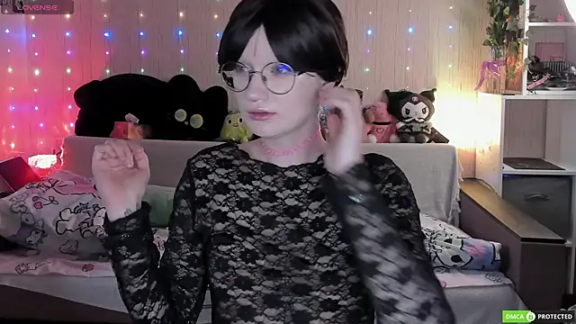 JulietFisher online show from 14, 5, 2026