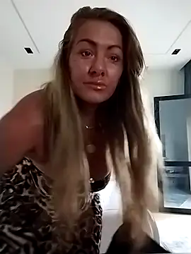 Exotic ParisX online show from 7, 4, 2026