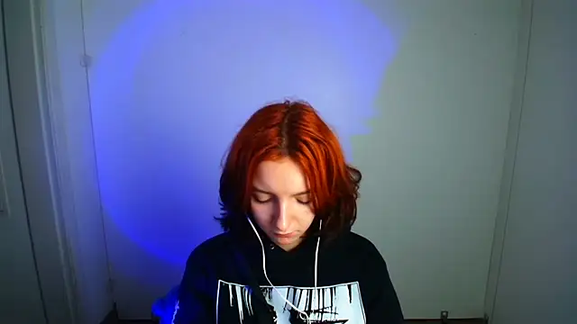 Butterfly Milly online show from 14, 5, 2026