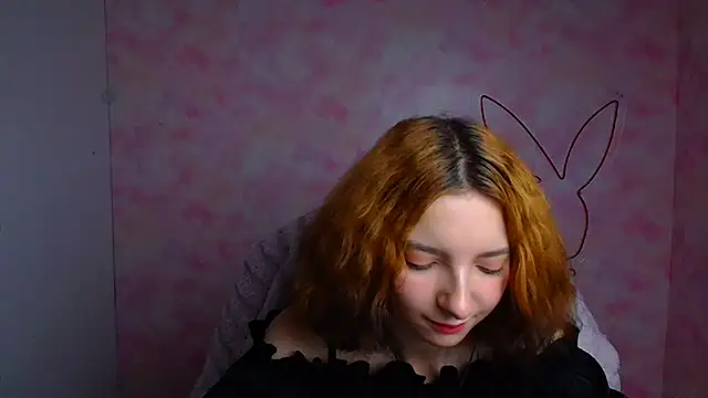 Butterfly Milly online show from 30, 6, 2026