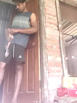 Snapshot of luck00y chatting on 2, 4, 2026 luck00y online show from 2, 4, 2026