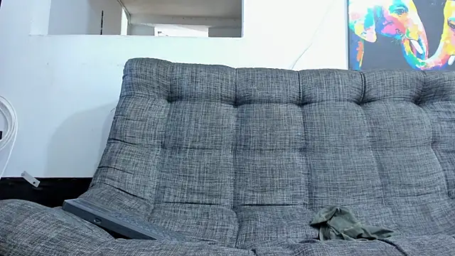 derek ruiz online show from 15, 4, 2026