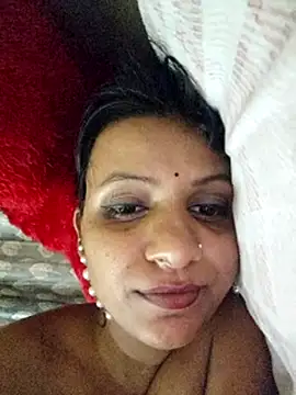 Snapshot of khushi_ji00 chatting on 4, 7, 2026 khushi ji00 online show from 4, 7, 2026