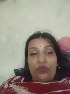 Snapshot of khushi_ji00 chatting on 22, 7, 2026 khushi ji00 online show from 22, 7, 2026