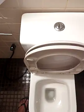 Snapshot of ceylondilf chatting on 24, 3, 2026 ceylondilf online show from 24, 3, 2026